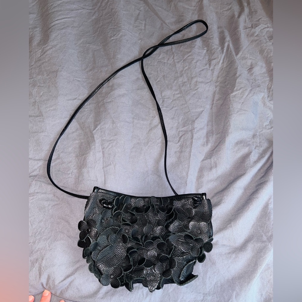 Tahari leather floral purse black